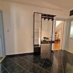 Apartment Ab Podstrana