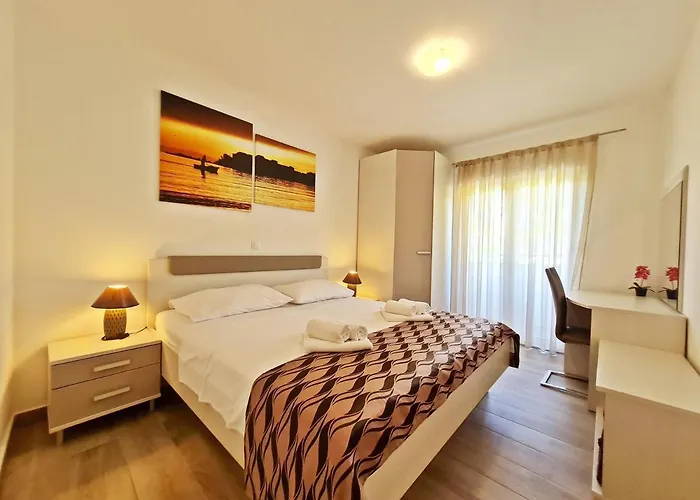 Ab Lejlighed Podstrana