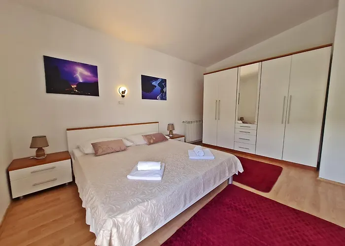 Ab Lejlighed Podstrana